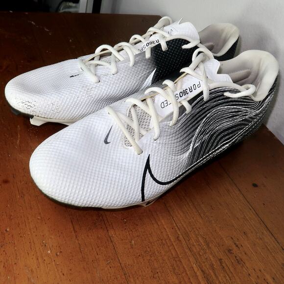 Nike Vapor Edge Speed 360 Black White Football Cleats, Size 11 BNIB CD0082-014 - Picture 1 of 6